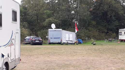Einem Ort wurde ein Foto hinzugefügt