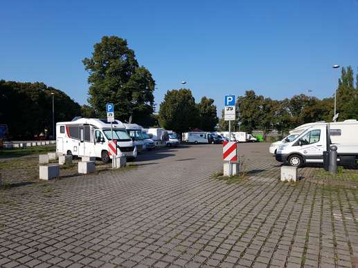 Einem Ort wurde ein Foto hinzugefügt