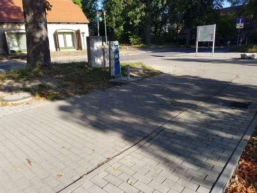 Added a photo to a location