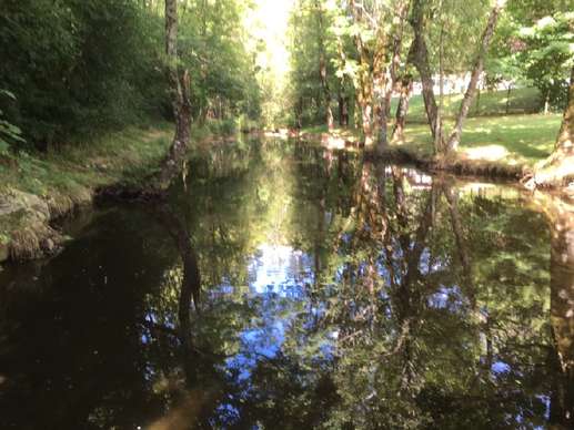 Added a photo to a location