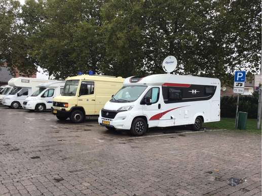 Einem Ort wurde ein Foto hinzugefügt