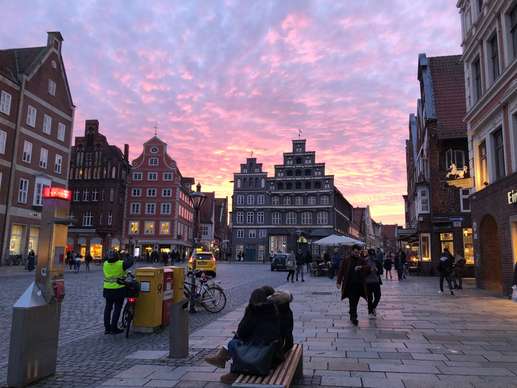 Einem Ort wurde ein Foto hinzugefügt