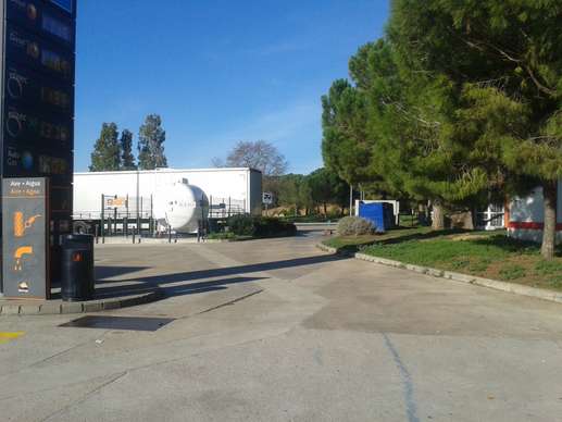 Added a photo to a location