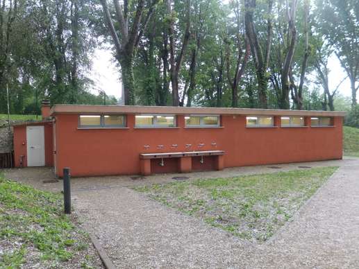 Added a photo to a location