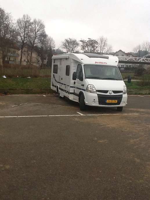 Einem Ort wurde ein Foto hinzugefügt