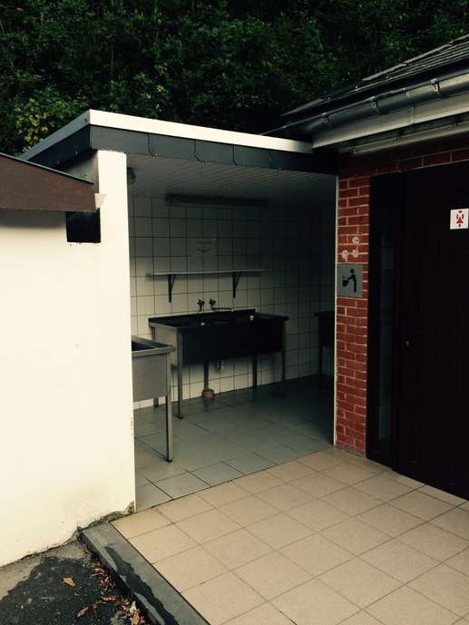 Einem Ort wurde ein Foto hinzugefügt