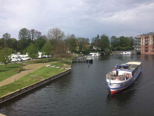 Added a photo to a location