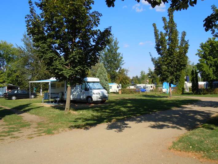 Napsugár Camping