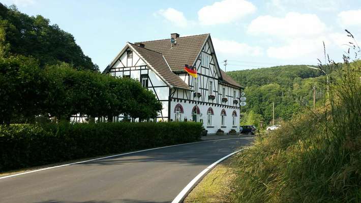 Zum Hahnhof