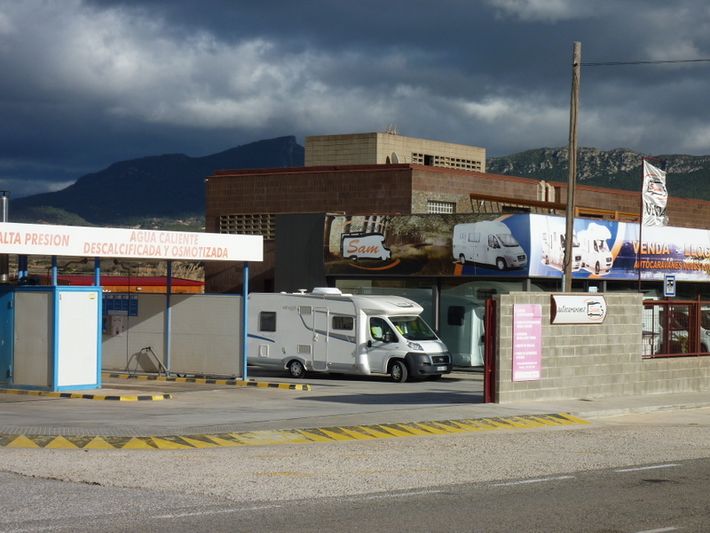 Area de Autocaravanas Sam