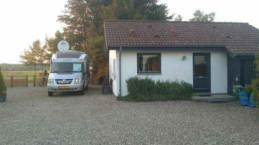 Einem Ort wurde ein Foto hinzugefügt