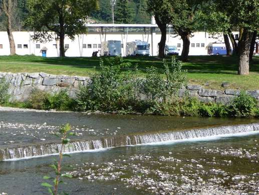 Added a photo to a location