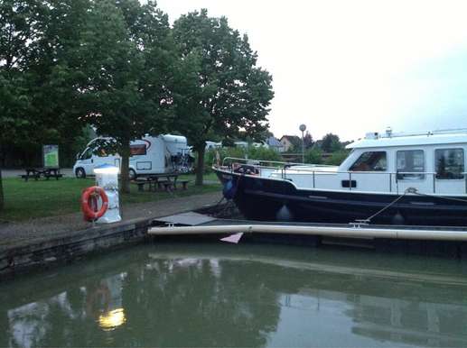 Een foto toegevoegd aan een locatie