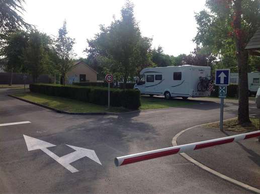 Einem Ort wurde ein Foto hinzugefügt