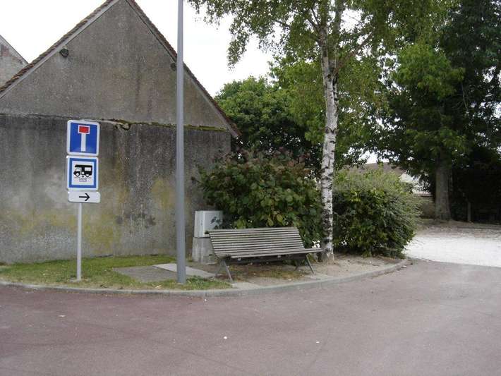 Aire de Service Coullons