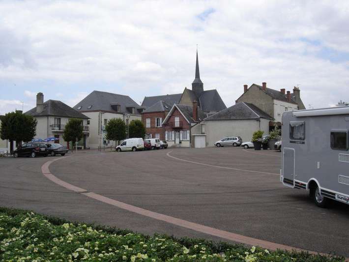 Aire de Service Coullons