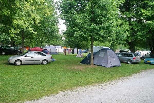 Camping Plavalni Klub