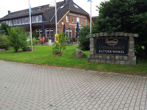 Added a photo to a location