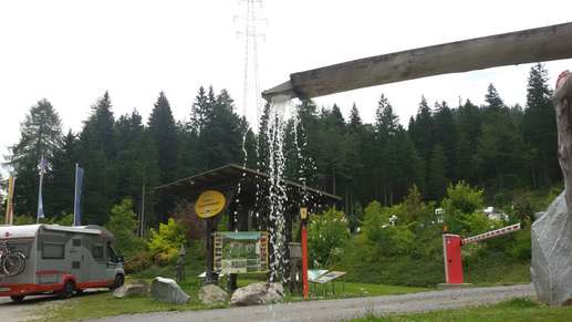 Added a photo to a location