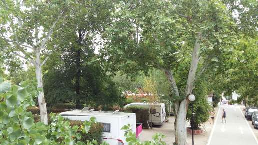 Een foto toegevoegd aan een locatie