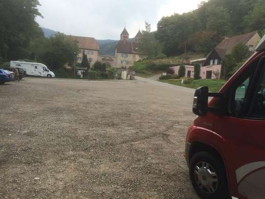 Einem Ort wurde ein Foto hinzugefügt