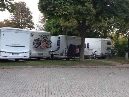 Einem Ort wurde ein Foto hinzugefügt