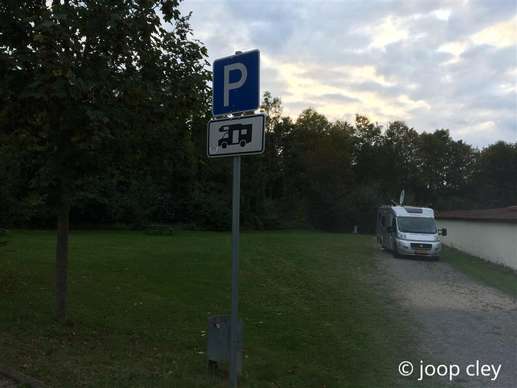 Added a photo to a location
