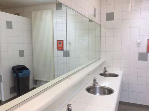 Een foto toegevoegd aan een locatie