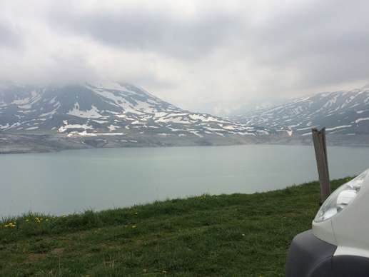 Einem Ort wurde ein Foto hinzugefügt