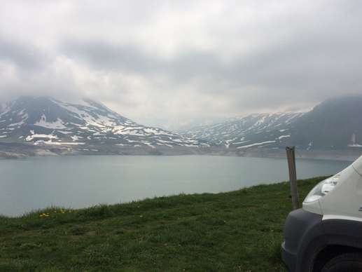 Einem Ort wurde ein Foto hinzugefügt