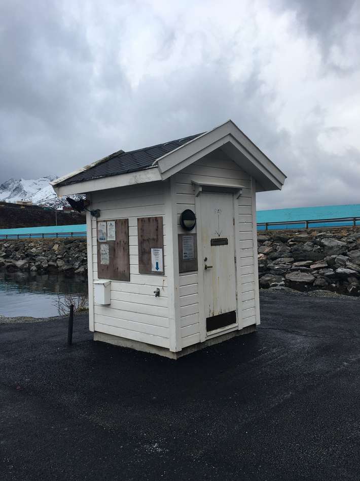Parking Husøy i Senja