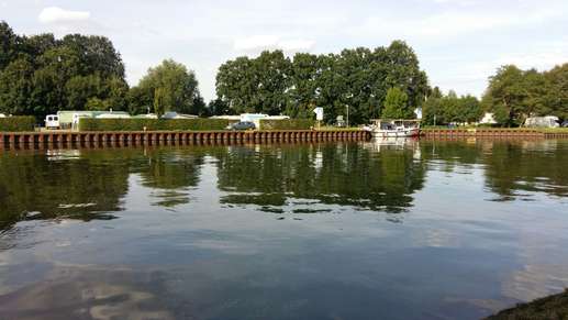 Added a photo to a location