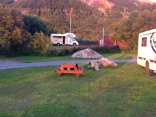 Added a photo to a location