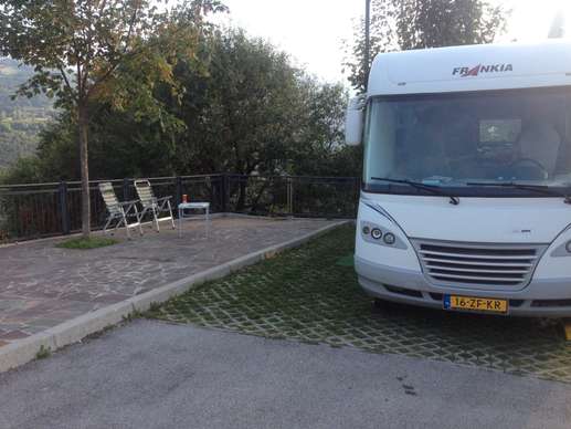 Een foto toegevoegd aan een locatie