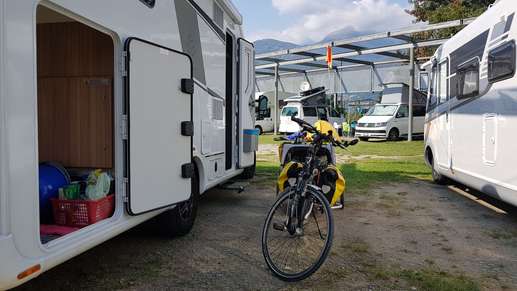 Een foto toegevoegd aan een locatie