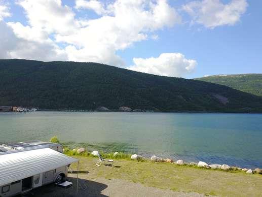 Added a photo to a location