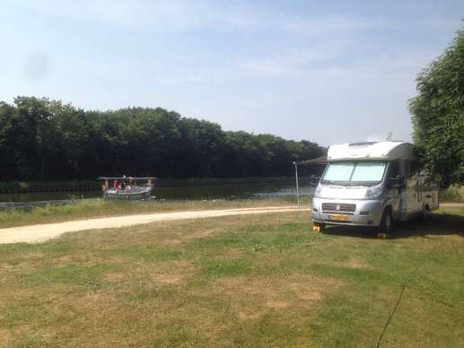 Een foto toegevoegd aan een locatie