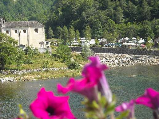 Aggiunta una foto a una posizione