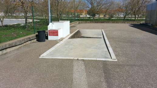 Einem Ort wurde ein Foto hinzugefügt