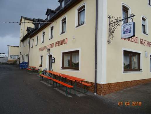 Einem Ort wurde ein Foto hinzugefügt