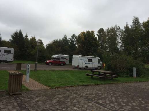 Einem Ort wurde ein Foto hinzugefügt