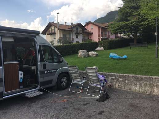 Einem Ort wurde ein Foto hinzugefügt