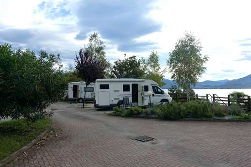 Een foto toegevoegd aan een locatie