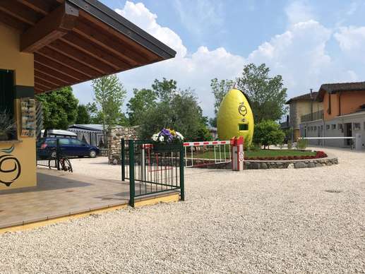 Added a photo to a location
