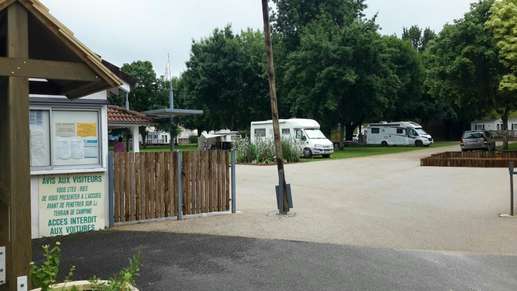 Added a photo to a location