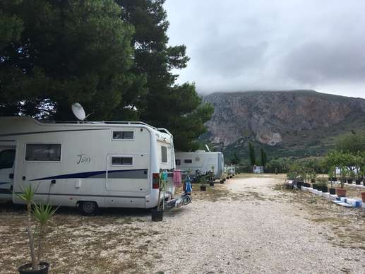 Added a photo to a location