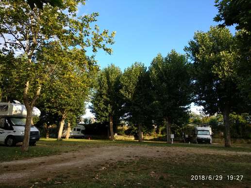 Added a photo to a location