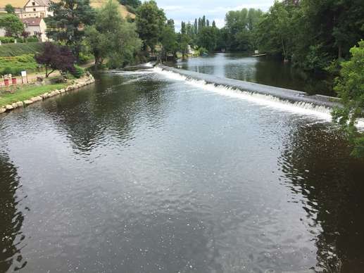 Added a photo to a location