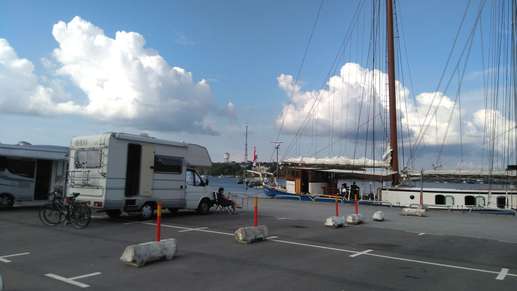 Added a photo to a location