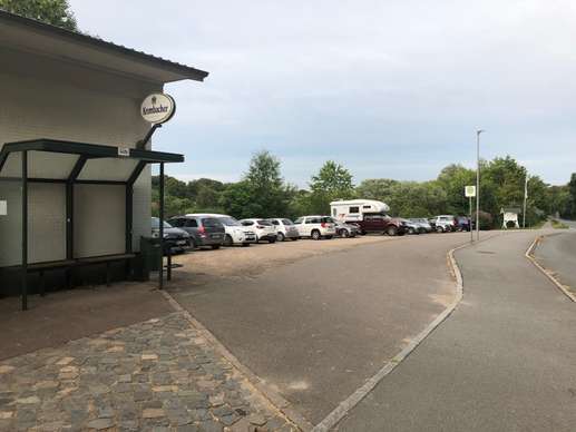 Einem Ort wurde ein Foto hinzugefügt
